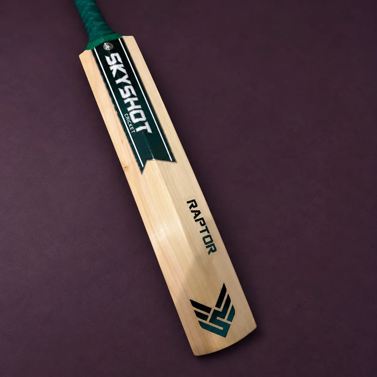 Skyshot Raptor Cricket Bat | English Willow | Performance series