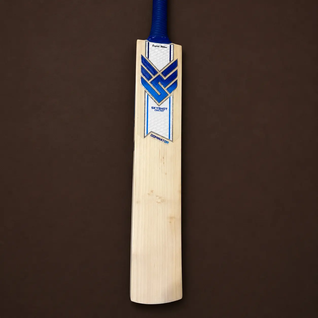Skyshot Dominator Cricket Bat | Premium English Willow | Maximum Sweet Spot
