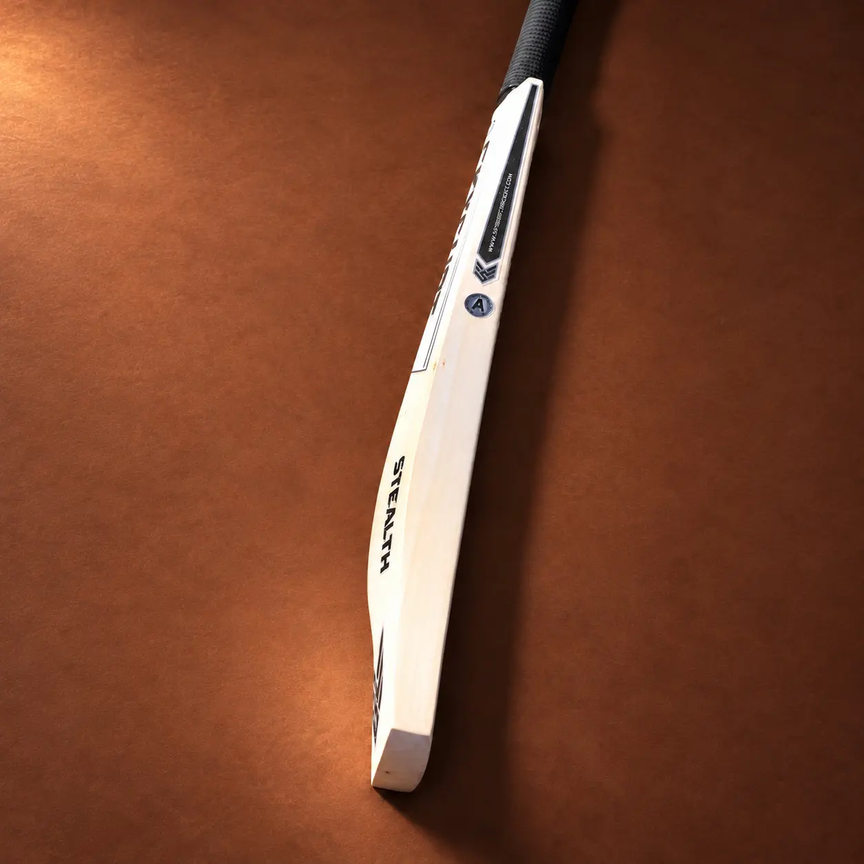 Skyshot Stealth Cricket Bat | Players Grade English Willow | Ultimate Performance