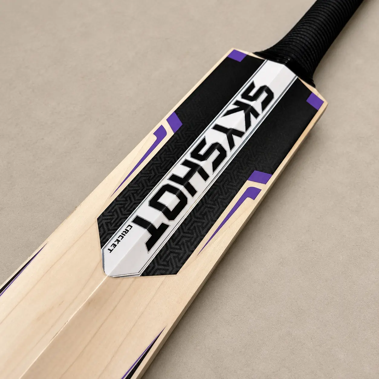 Skyshot Tizona Cricket Bat | English Willow | Maximum Power & Precision | Vintage weapon series