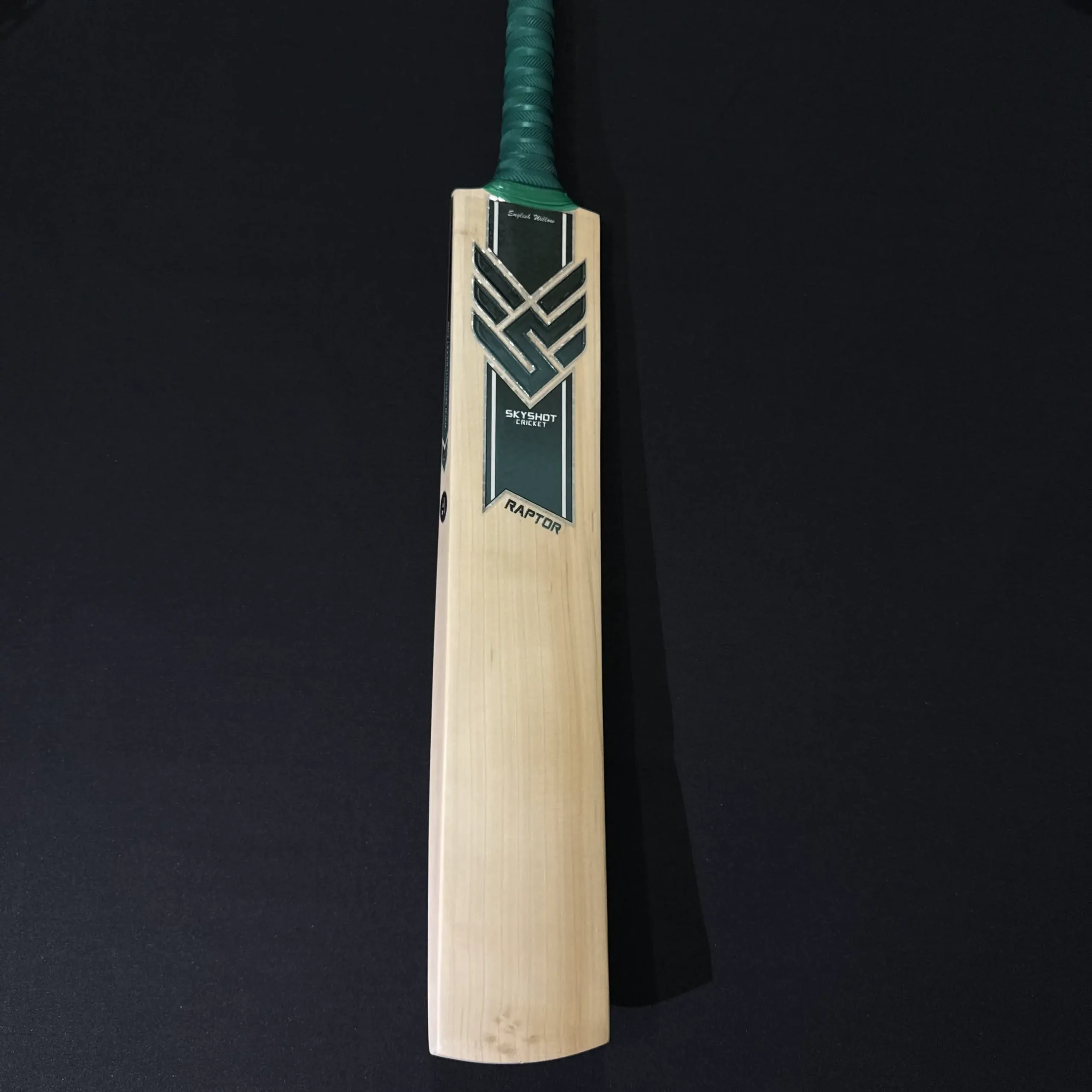 Raptor Bat 001