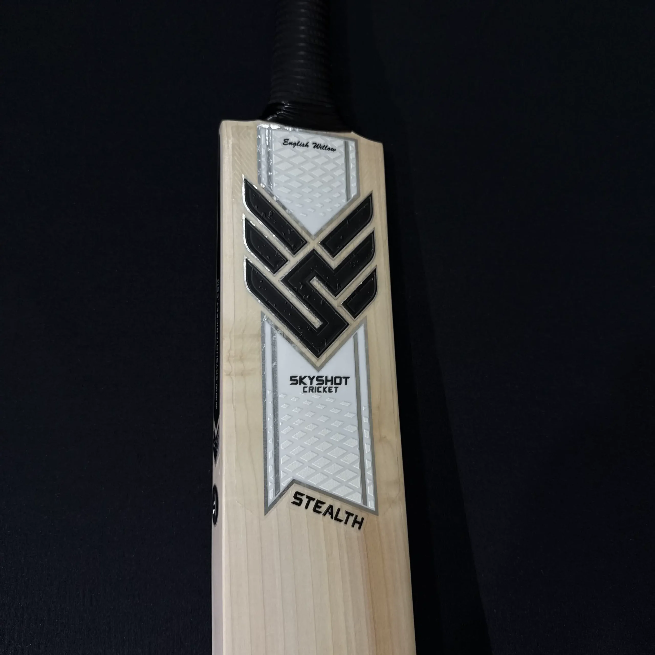 Stealth Bat 001