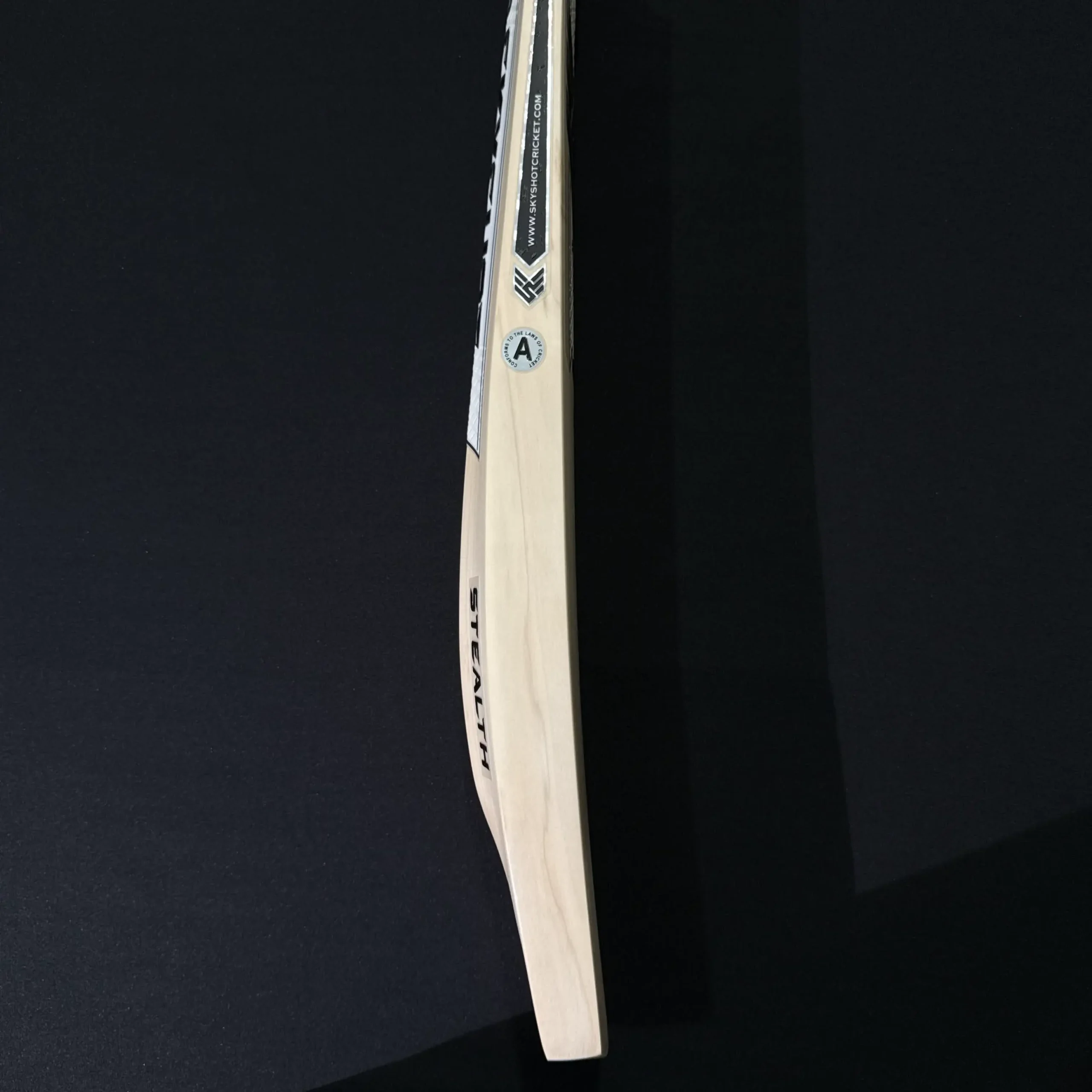 Stealth Bat 001
