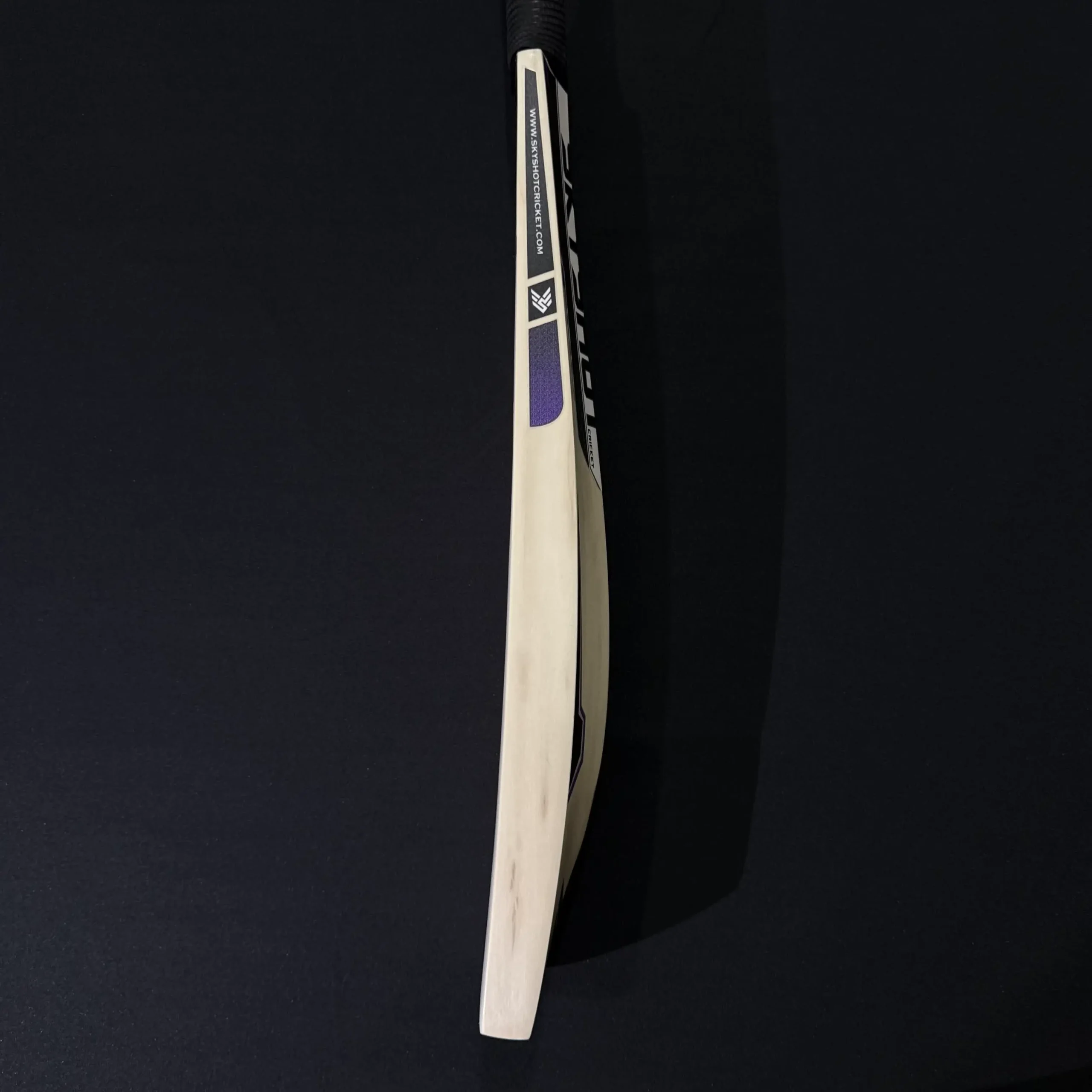 Tizona Bat 003