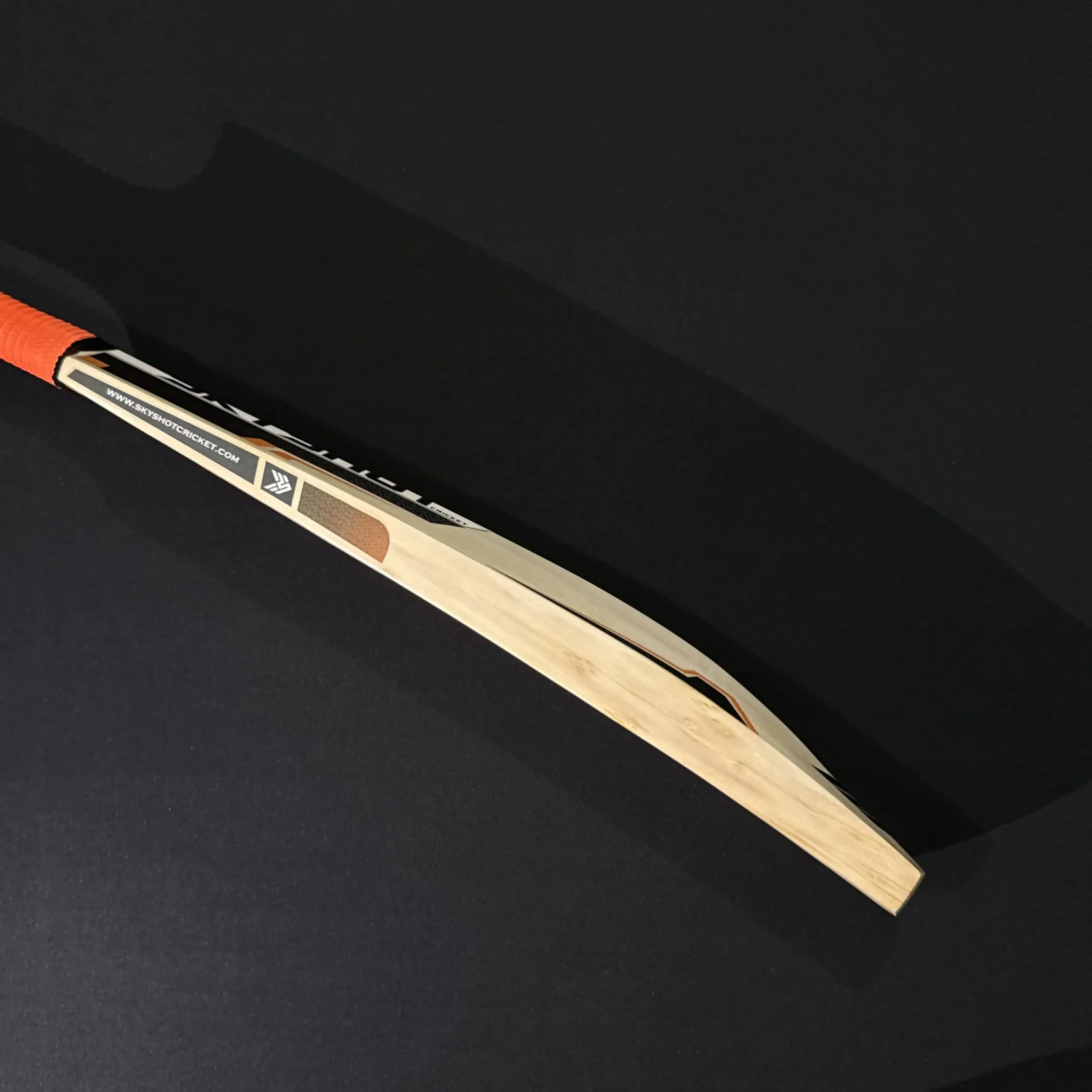 Mace Bat 002