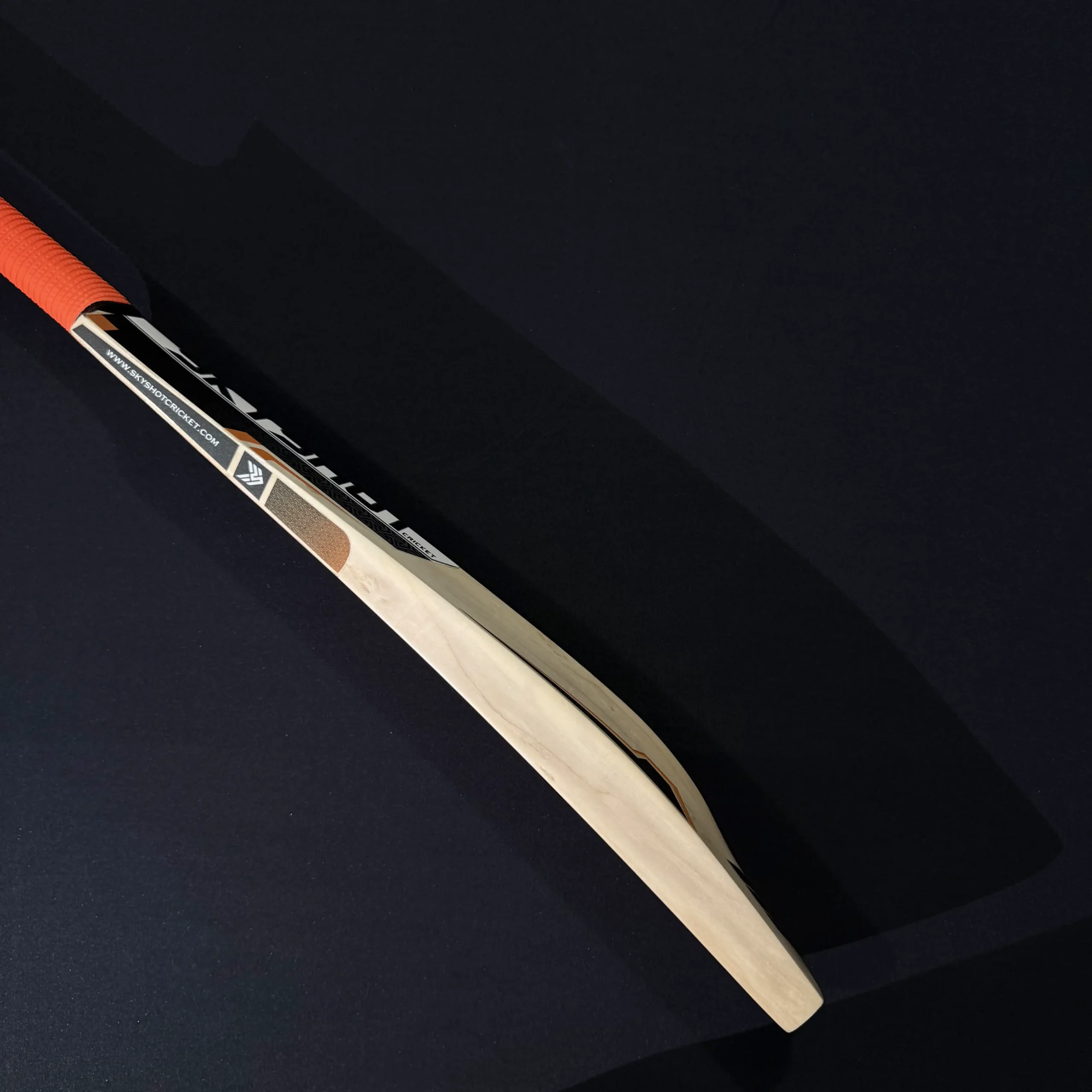 Mace Bat 001