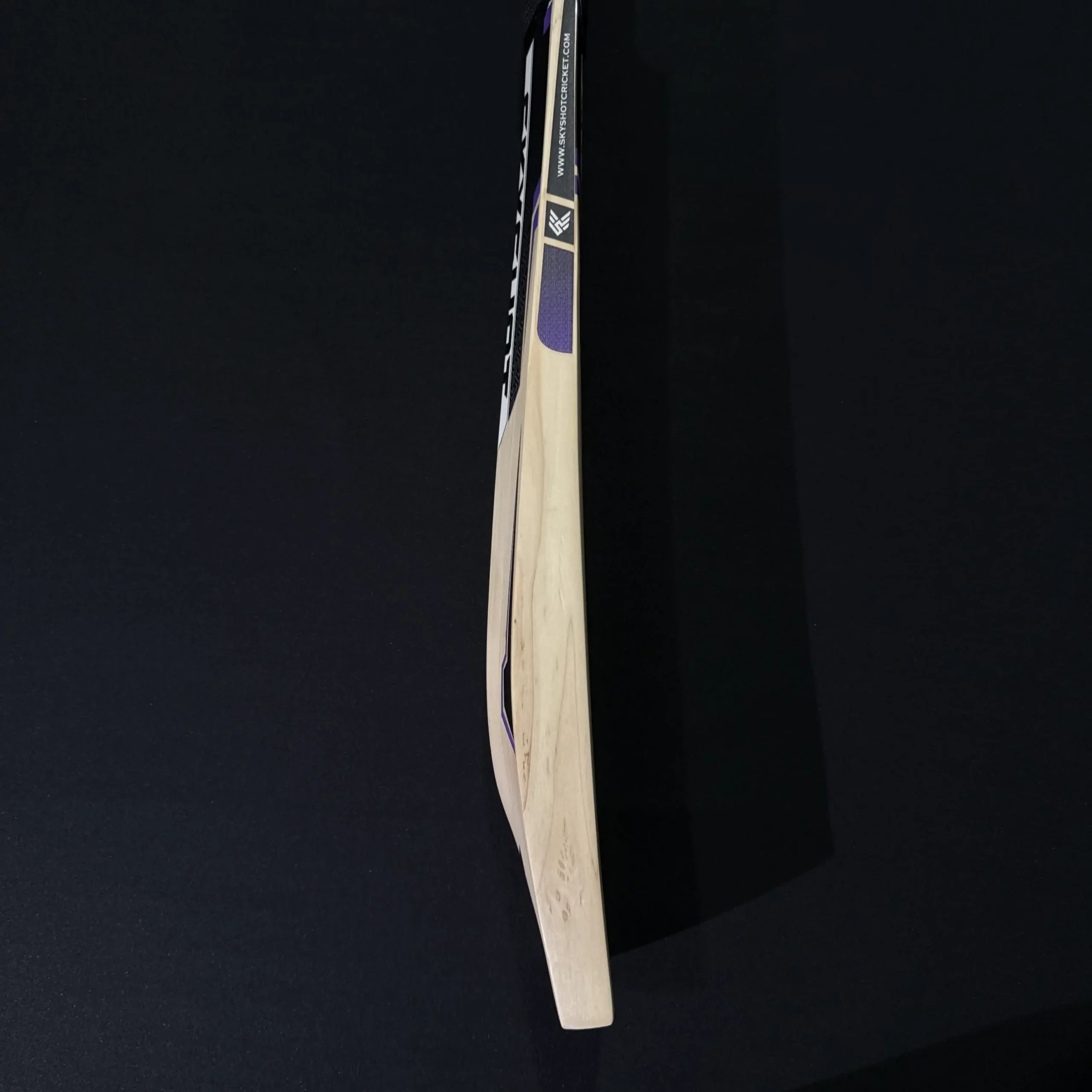 Tizona Bat 002